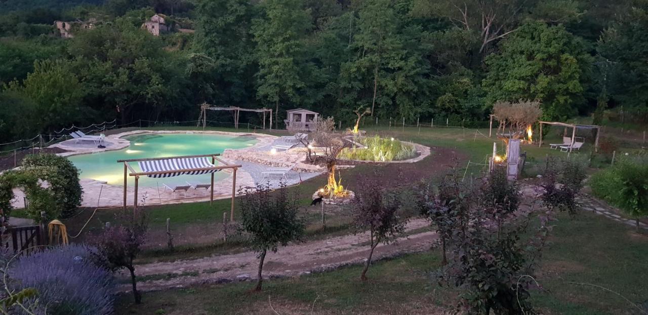 Hotel Podere Conti Filattiera Eksteriør billede